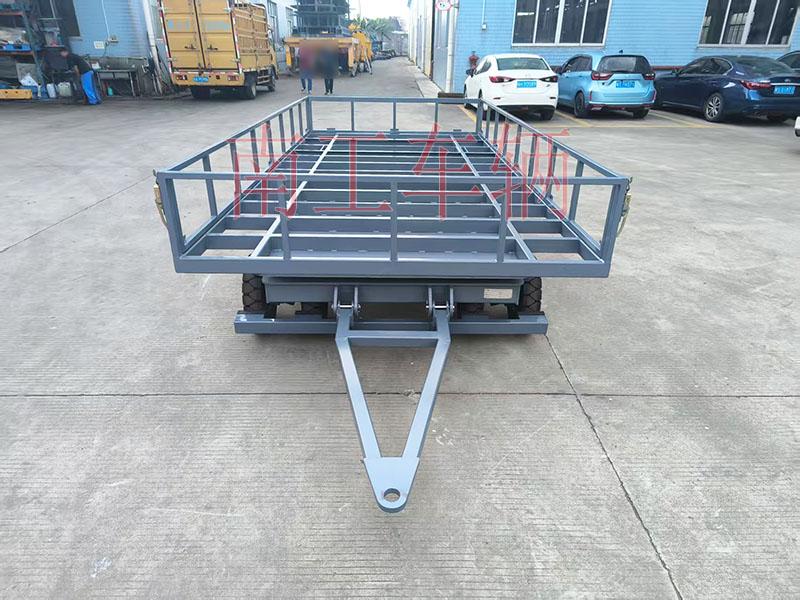 4吨骨架式牵引天博网页版_天博（中国） 带下翻护栏工具拖车
