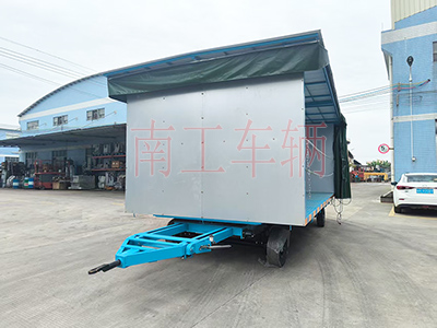 1745025362264504.jpg 5吨雨篷拖车 牵引天博网页版_天博(中国)I.jpg