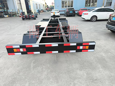 1748055792508245.jpg 10吨自走式拖车底盘 电动天博网页版_天博(中国)2I.jpg