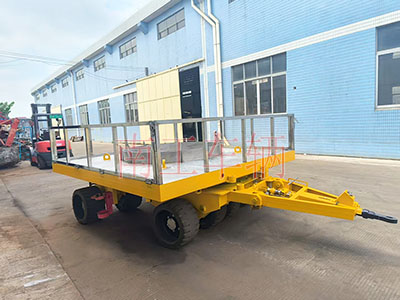 1748851114698563.jpg 25吨重型天博网页版_天博(中国)带圆型不锈钢上装工具拖车8I.jpg