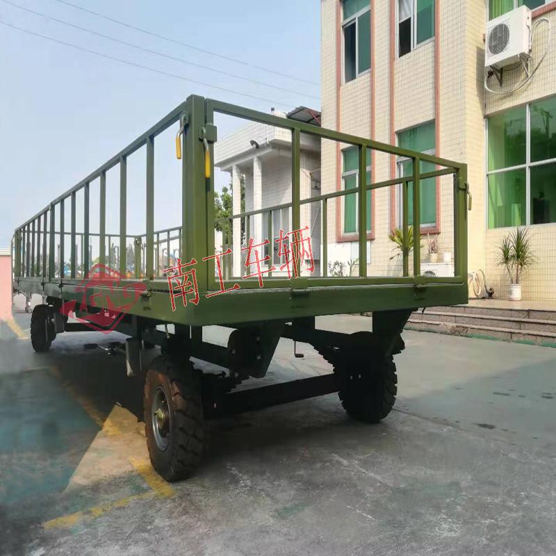5吨护栏天博网页版_天博（中国） 全挂底盘拖车 军绿色