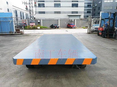 25吨重型牵引天博网页版_天博（中国）3I.jpg
