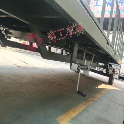 5吨护栏天博网页版_天博（中国）军绿色4I.jpg