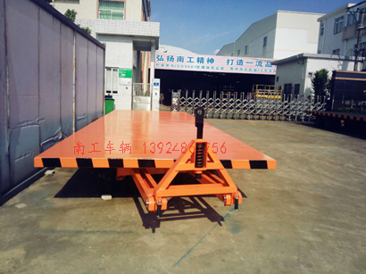 10吨天博网页版_天博（中国） 8个实心胎全挂车1I.jpg