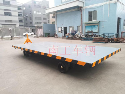 10吨中型牵引天博网页版_天博（中国）I.jpg