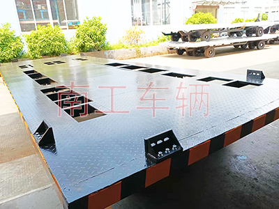 13点5吨箱变拖车底盘 全挂式天博网页版_天博（中国）3I.jpg