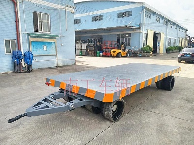 25吨重型牵引天博网页版_天博（中国）6I.jpg