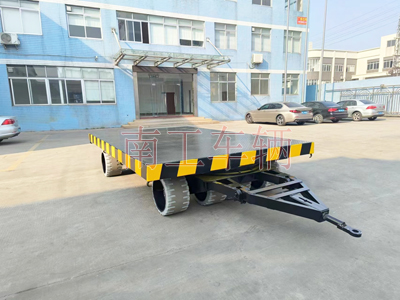 30吨重型天博网页版_天博（中国） 环保实心轮胎1I.jpg