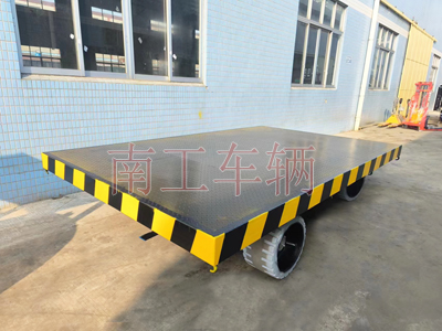 30吨重型天博网页版_天博（中国） 环保实心轮胎2I.jpg