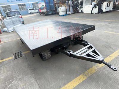 30吨重型天博网页版_天博（中国） 环保实心轮胎4I.jpg
