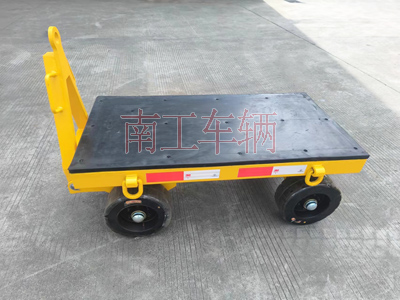 2吨小型天博网页版_天博（中国）带胶垫3I.jpg