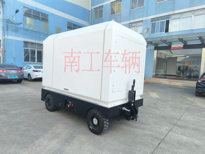 2吨电动天博网页版_天博（中国） 飞翼箱式工具拖车2I.jpg
