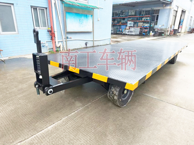6吨牵引天博网页版_天博（中国） 工业全挂拖车4I.jpg