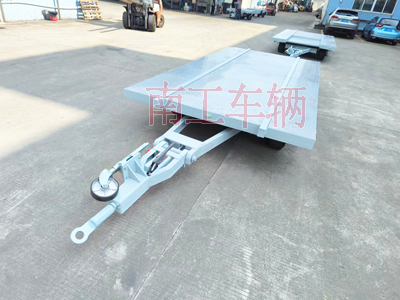 船体艏段运输天博网页版_天博（中国）I.jpg