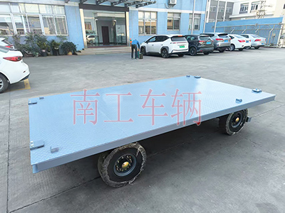 3吨小型牵引天博网页版_天博（中国） 全挂车2I.jpg